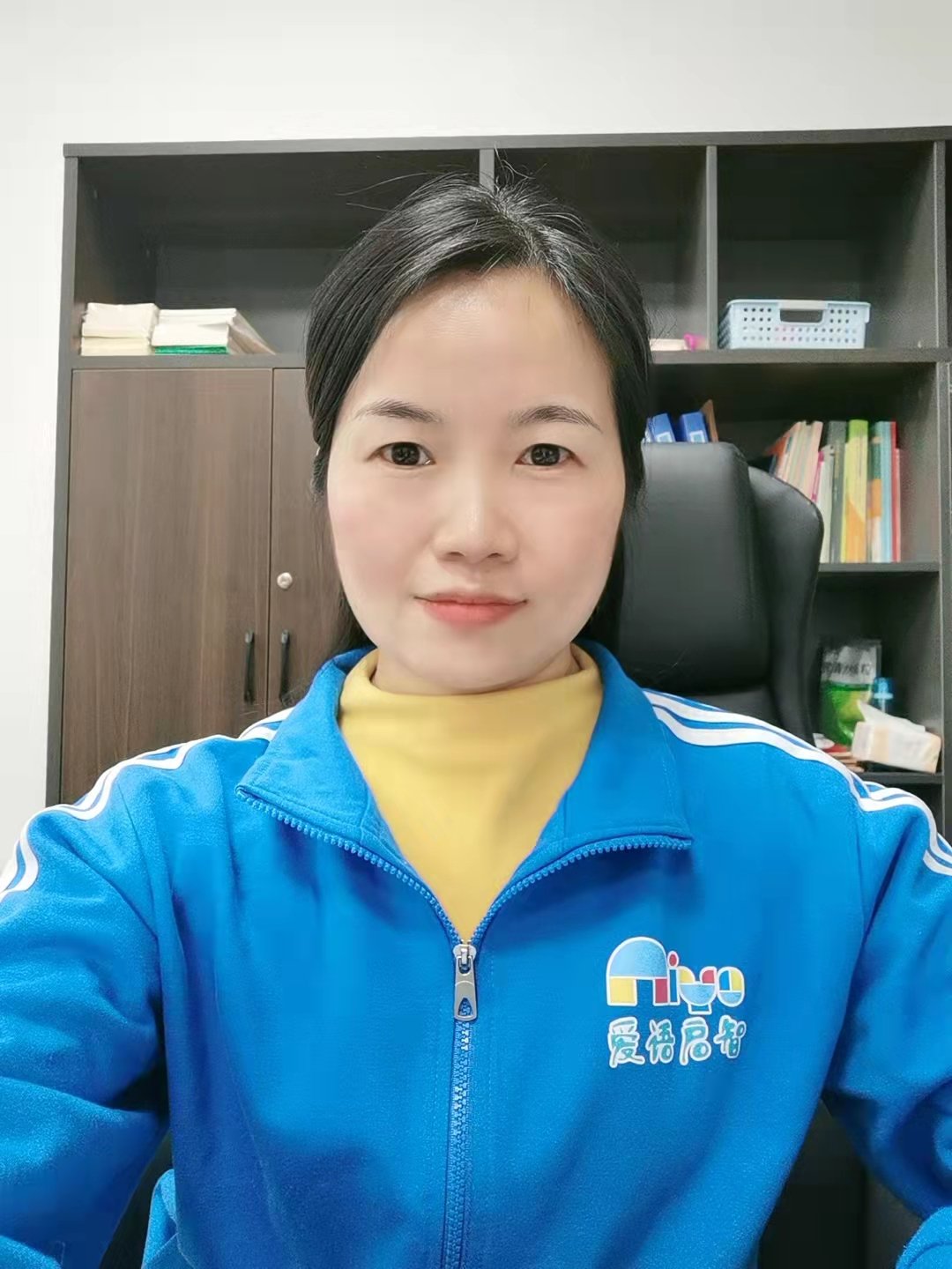 林霞老师